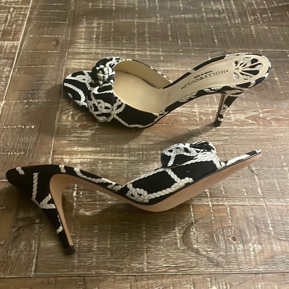 Hollywould nautical slides.  Sz 41